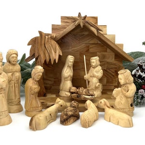 Wooden Manger Scene , Nativity Set Handmade ,  Christmas Nativity Scene , Holy Family Figurine, Olive Wood Nativity for Christmas Decoration