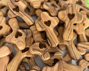 Wooden Pocket Cross with Heart, Olive Wood Cross for Baptism Favors, Comfort Cross for Prayer, Christian Wedding Favors, Small Wooden Cross