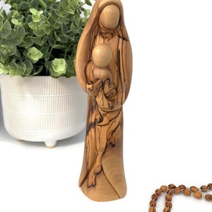 Mutter Maria Statue, Jungfrau Maria aus Olivenholz, die Baby Jesus Figur hält, katholische Muttertagsgeschenke, religiöse Wohndekorgeschenke für Mutter