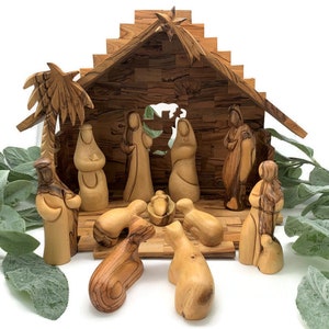 Large Nativity Set Wood, Wooden Manger Stable for nativity Scene, creche Figures, Olive Wood Nativity Scene for Christmas Decoration
