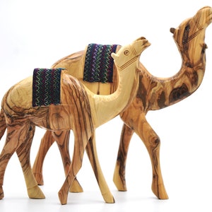 Olive Wood Large Camel Figurine with embroidery Saddle, Wooden Camel figure, Nativity Animals, Camel for Nativity Set, Nativity Scene Animal