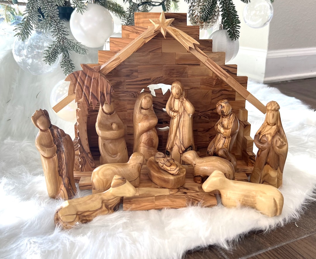 Handmade Olive Wood Nativity Set: Holy Land Christmas Decoration
