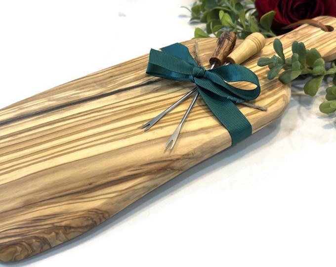 Olive Wood Charcuterie Board , Cutting Board Gift Set , Serving Board and 2 Cheese Forks, Hostess Gift , Mothers Day Gift cheese board