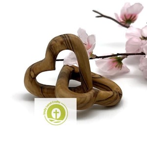 Interlocking Hearts, Olive Wood Heart Unique Wedding Gift Favors, 5th Anniversary Gift for Her, Wooden Hearts, Valentines gift for Her, Love