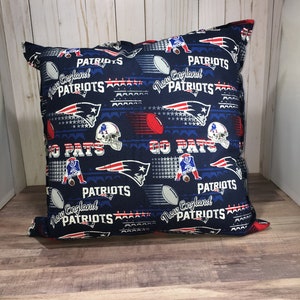 New England Patriots Pillow, accent pillow, man cave, boys room, sports fan, throw pillow, tailgate, sports pillow,Patriots,Tom Brady,