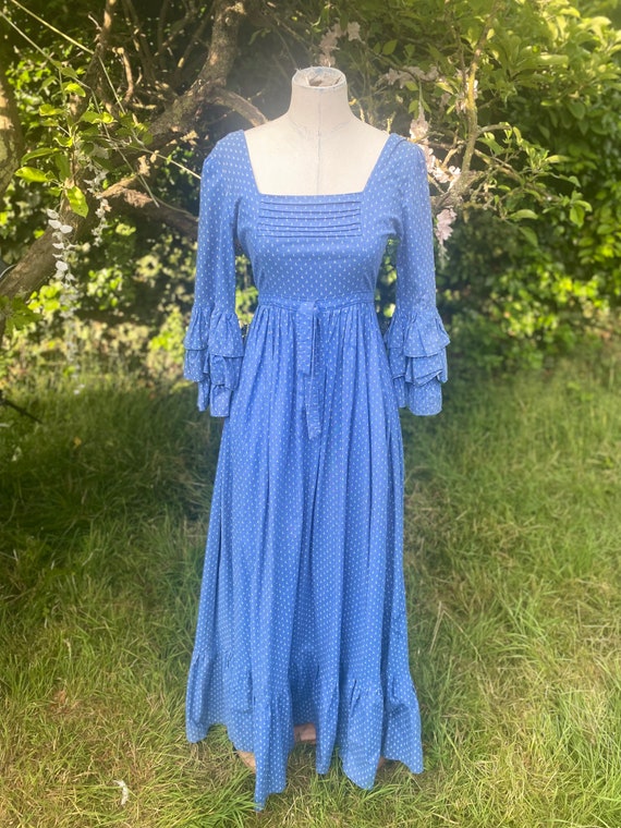 1970s Laura Ashley made in wales Gem