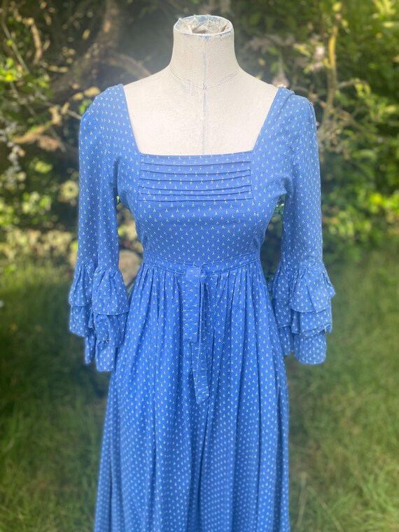1970s Laura Ashley made in wales Gem