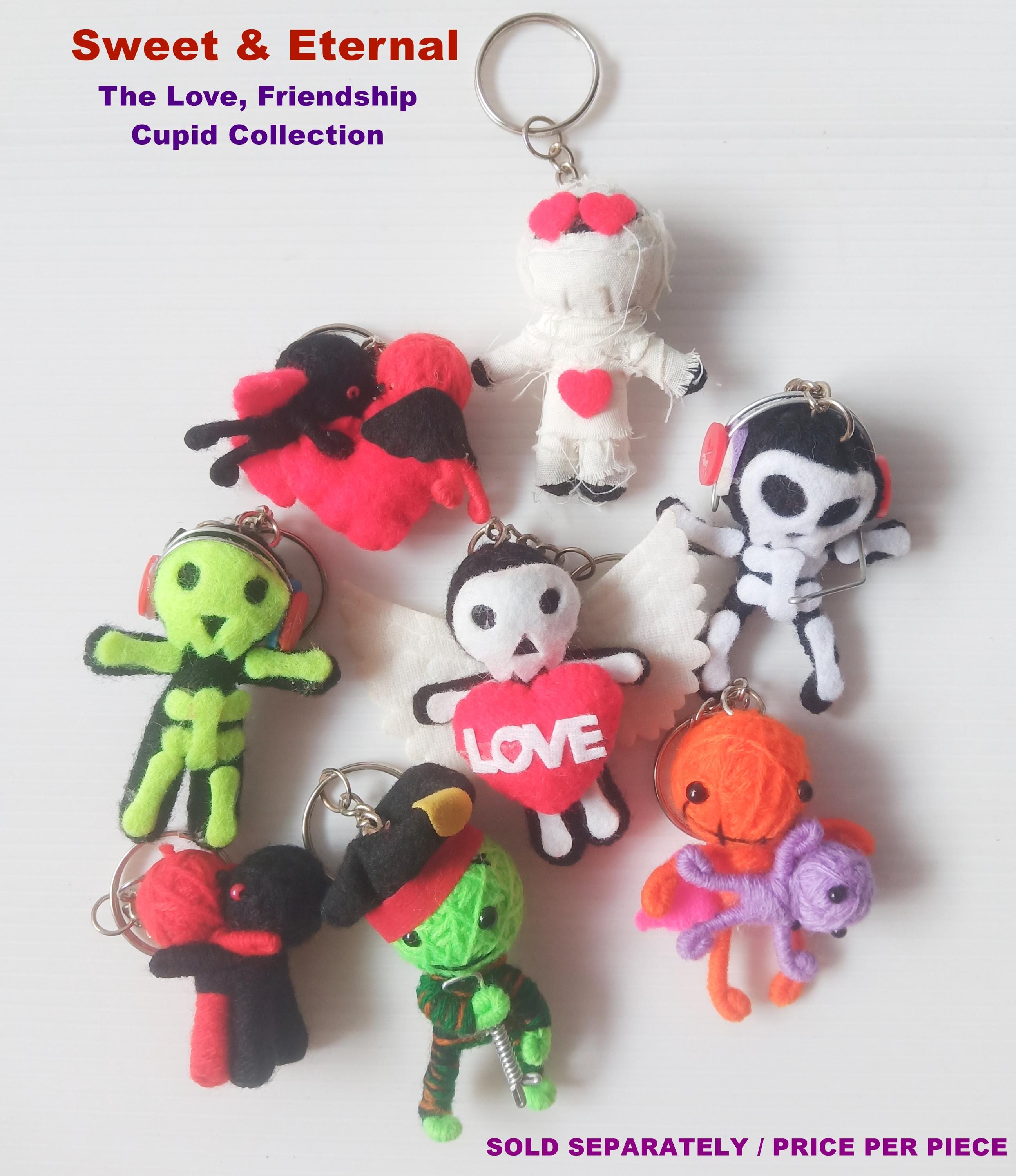 JEWEL DOLL KEYCHAIN 1個 Unique Voodoo Doll Keychain – Handmade Love and Friendship String