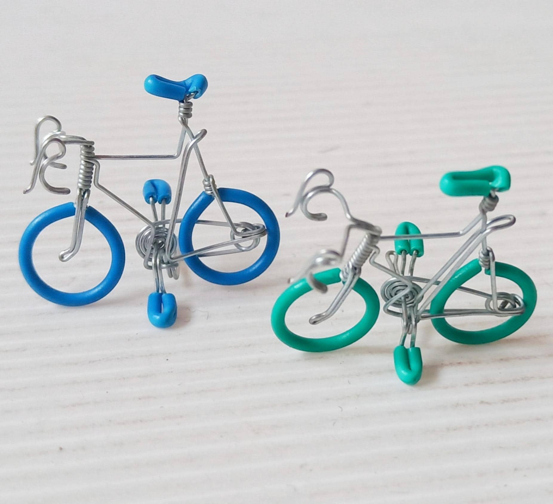 Cyrank Mini-Fahrradmodell – Filigranes Ornament Aus Legierung – Schreibtisch-Deko Für Radsportfans – Fingerbike 19,5 Cm