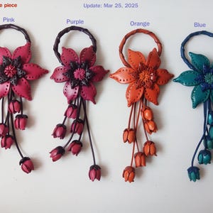 Echtes Leder Handwerk Keychain Frauen Mode Blume KeyRing Geldbörse Handtasche Charme Zubehör No.10-2-1