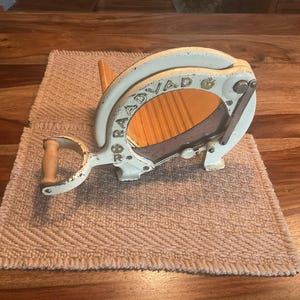Raadvad Bread Slicer