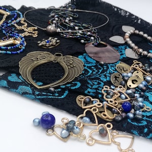 Gothic Creativity pack Black Blue pizzo trim nastri charms Mixed media Creation bundle Party décor junk Journal Art Embellishment