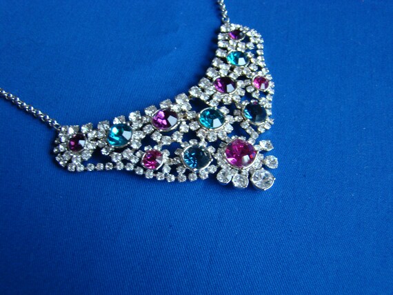 Pretty Vintage Silver Necklace with Colourful CZ … - image 4