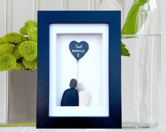 Wedding picture, Bride and groom wedding present, Wedding gift, Wedding pebble art frame, Personalised wedding gift,  Wedding pictures gifts