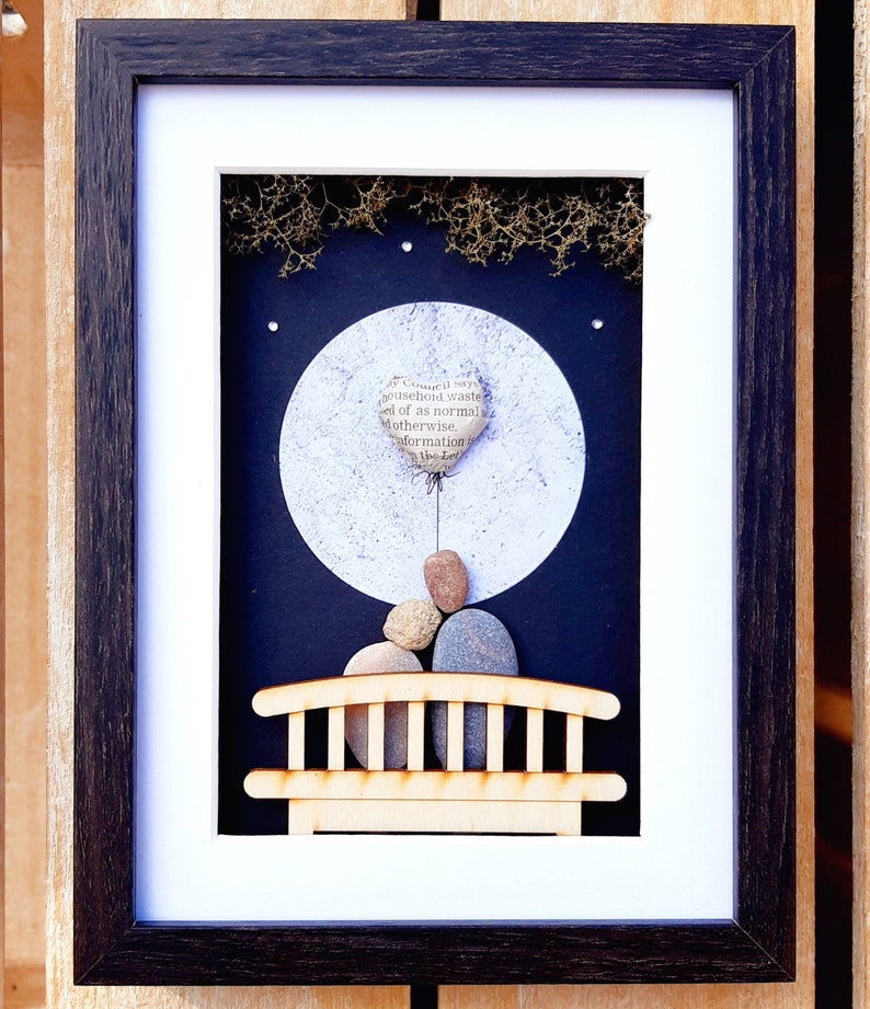 1st anniversary picture by night, Paper anniversary gift, Paper wedding anniversary 1st, Couple 1st anniversary with paper heart, Full moon image 3