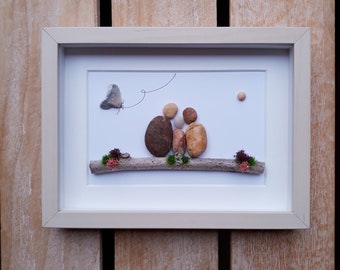 Family of three, Family pebble picture, Family of 3, Gift for your family, Personal family pebble gift, Family present, Pebble art frame