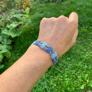 Micro Macrame Men&#39;s Bracelet, Friendship Bracelet, Braided Bracelet, Woven Bracelet, Jewelry Bracelet, Gift Bracelet