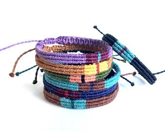 Micro macrame men's bracelet, Friendship bracelet, Bracelet jewelry, Bracelet gift, Handmade bracelet, FindsLab