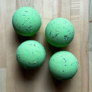 Blossom Bath Bomb, Bath Fizzy, Gifts for her, Self care,