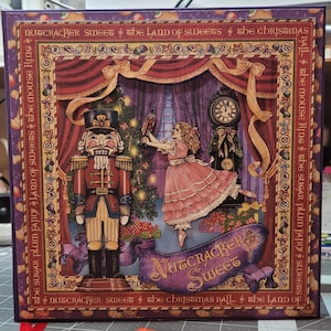 Nutcracker Mini album cutting Guide and Video Tutorial