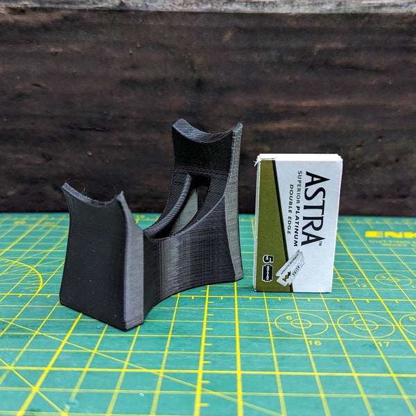 Modern 3D Printed Shave Brush Display Stand with Built-in Blade Storage - CAD Designed