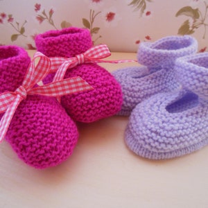 Pantofole per bambini lavorate a maglia in diversi colori immagine 4