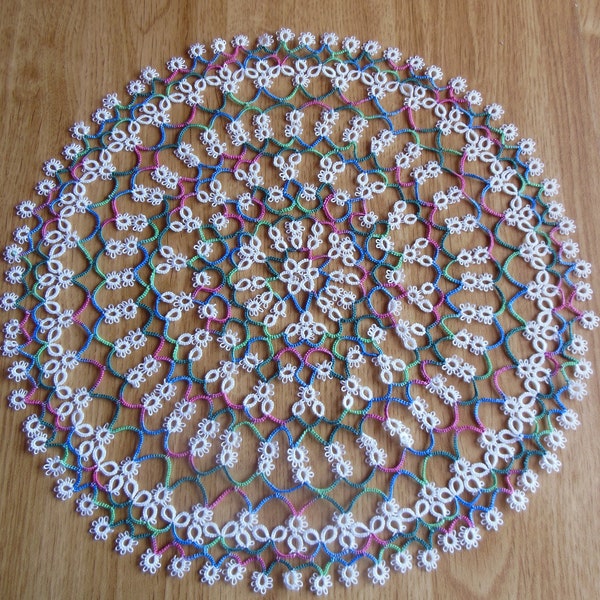 Napperon crochet frivolité rond  en coton