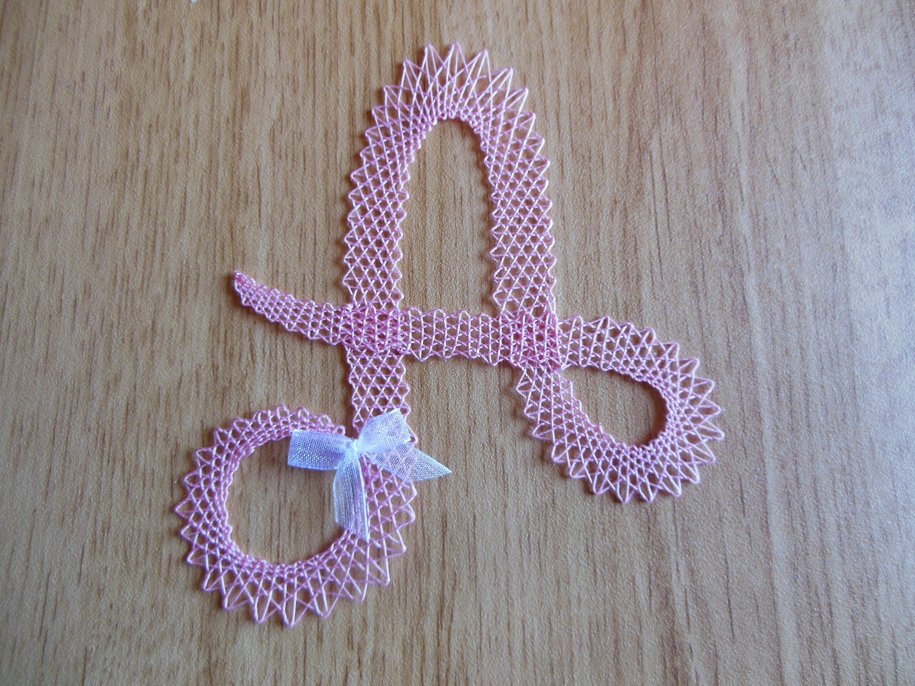 Napperon Initiale Aux Fuseaux A