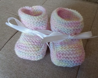 Chaussons bébé  mauve rose jaune