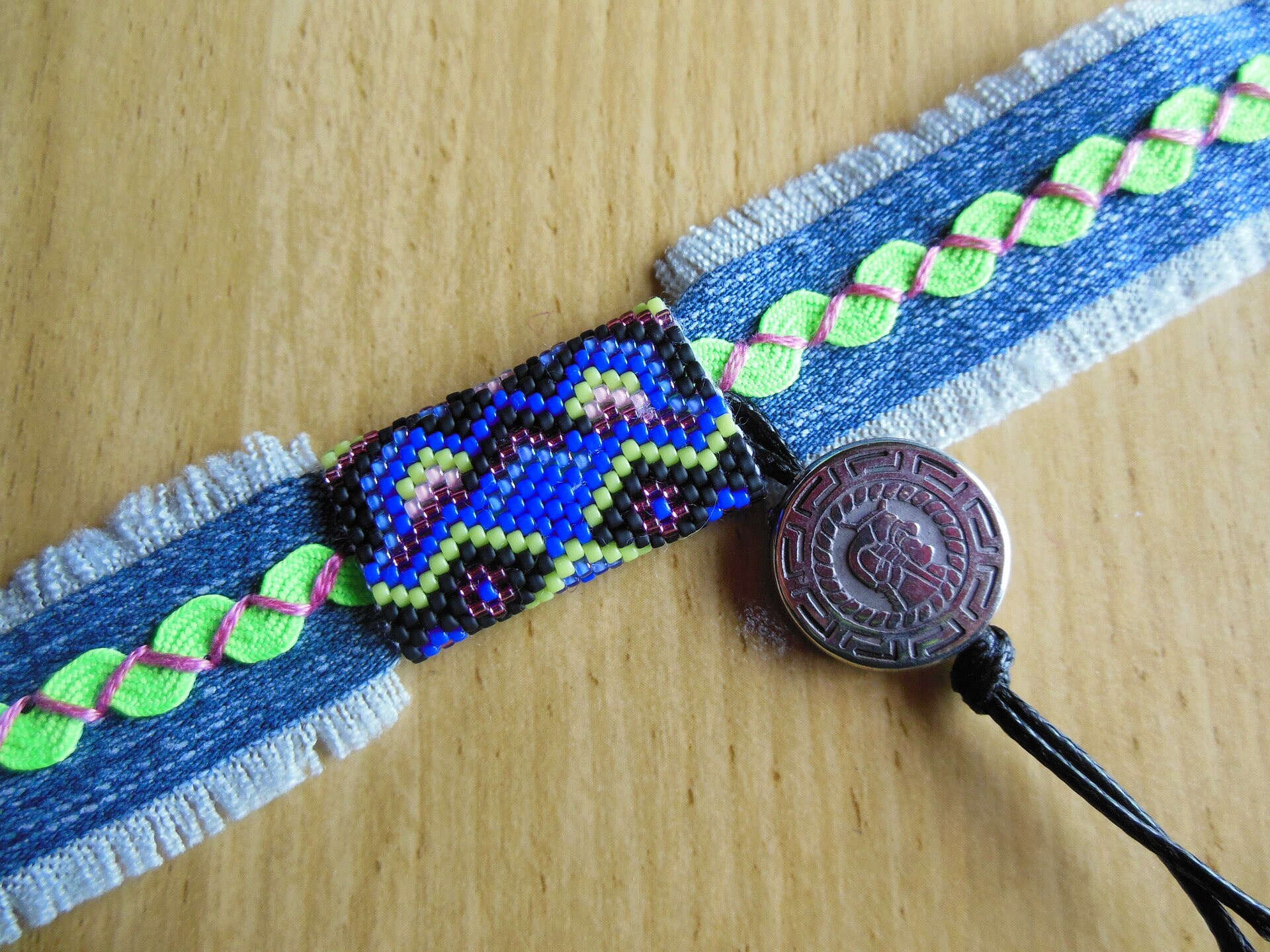 Bohemian Jeans's Peyote Stitch Bracelet 