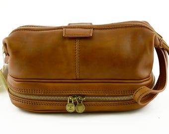 Vegetable Tanned Leather Wash Bag
