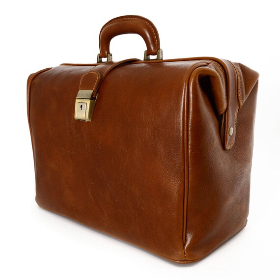 Sac cuir medecin sale