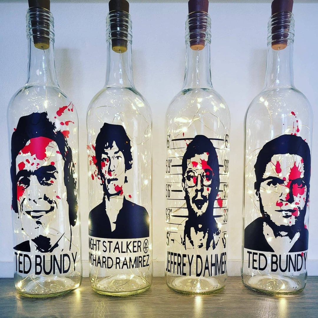 Serial Killer Bottles, Ted Bundy, Jeffery Dahmer, Richard Ramirez 22