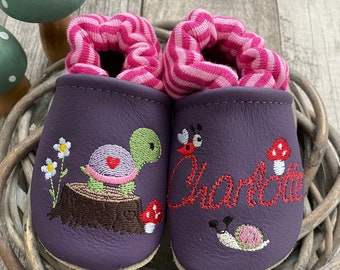 Krabbelschuhe, Lederpuschen, Lauflernschuhe mit Glitzerschrift