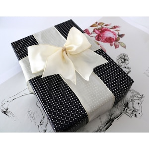 Taffeta Ribbon 6 cm with  wired edge creme colored