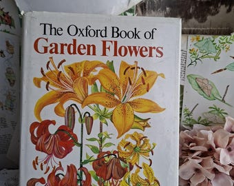 Vintage 'The Illustrated Book Of Garden Flowers' by E B Anderson celebrates England's garden flowers