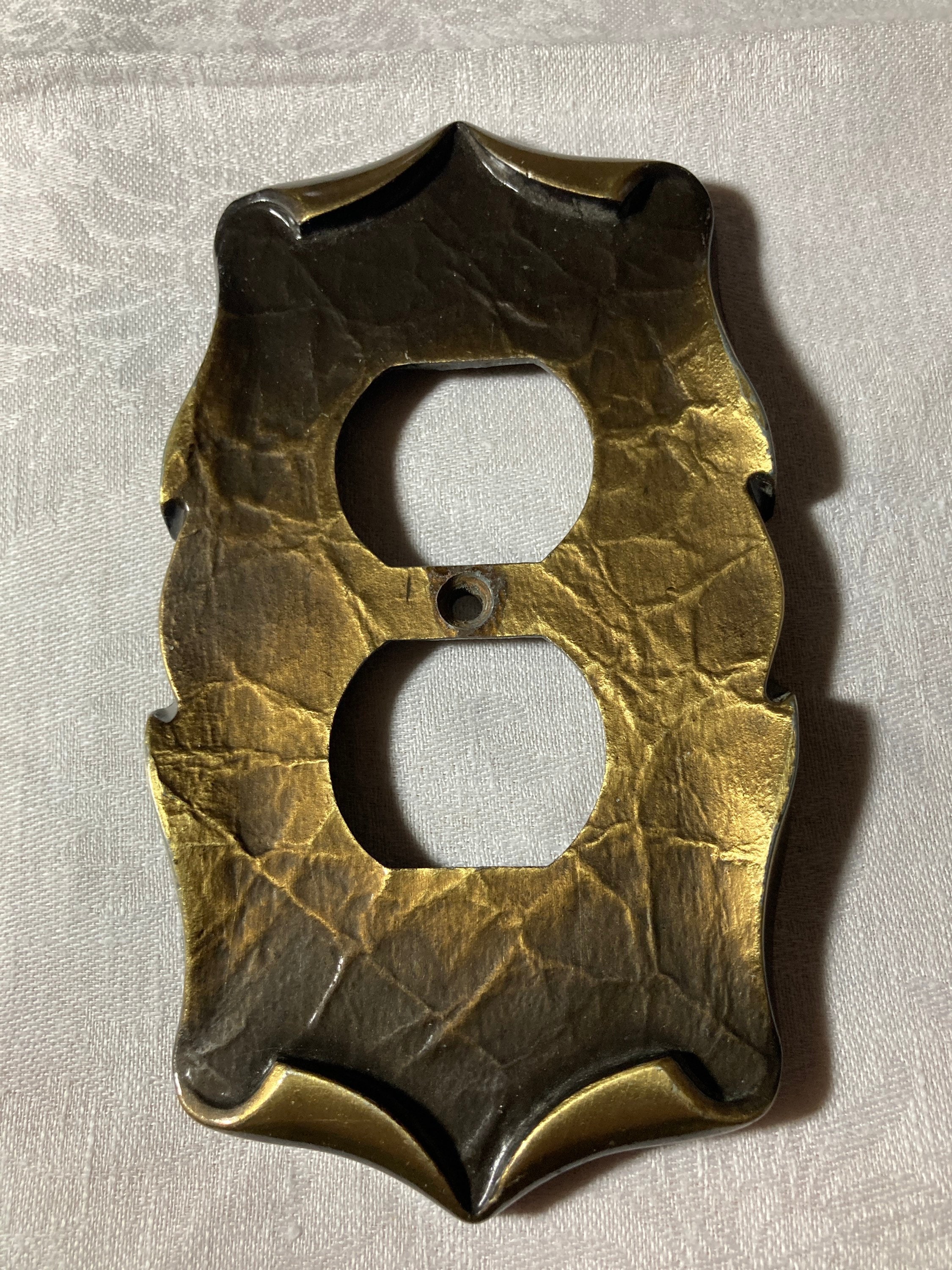 Vintage Metal Outlet Cover Wall Plate Ornate Duplex Etsy