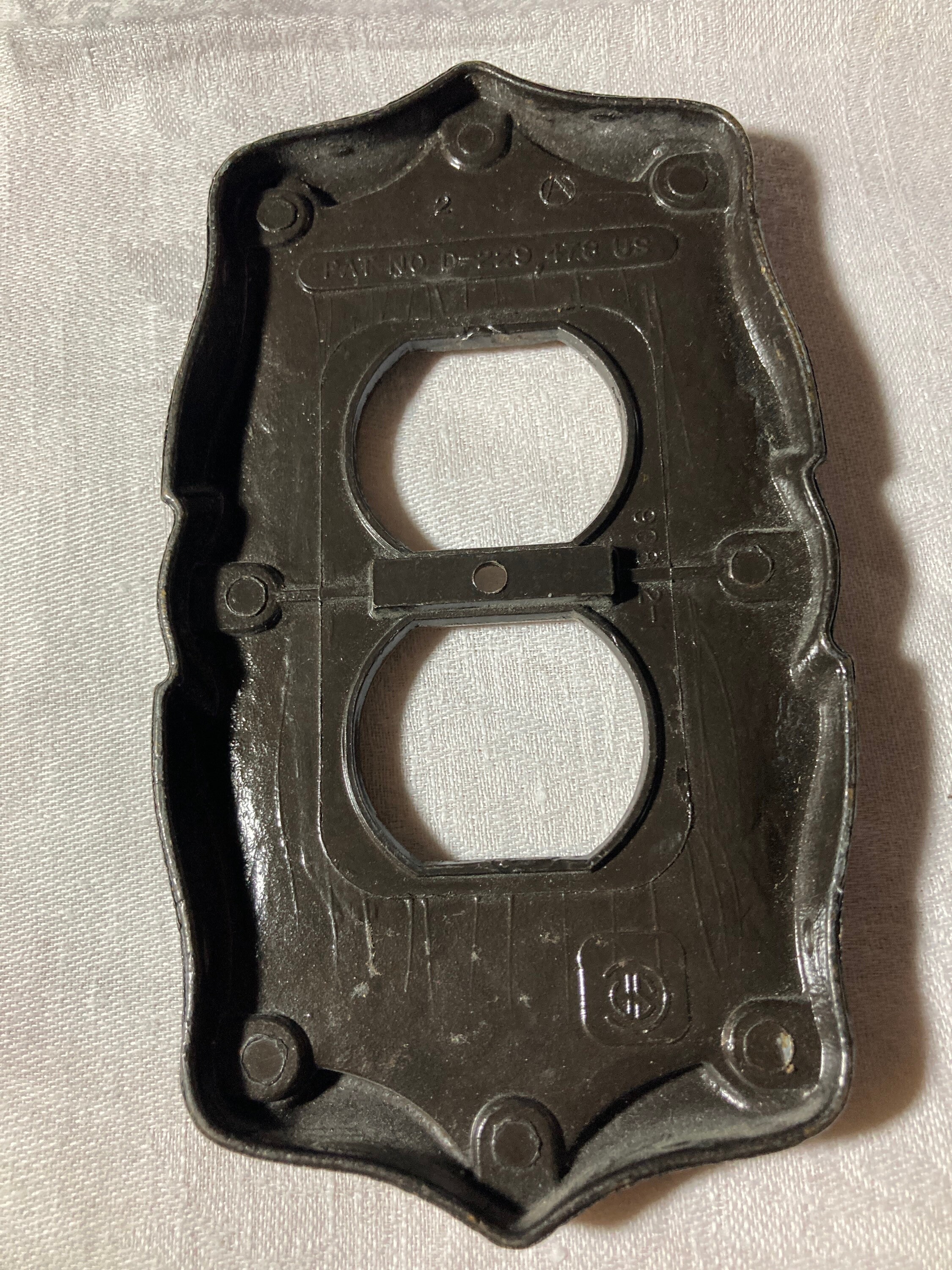 Vintage Metal Outlet Cover Wall Plate Ornate Duplex Etsy