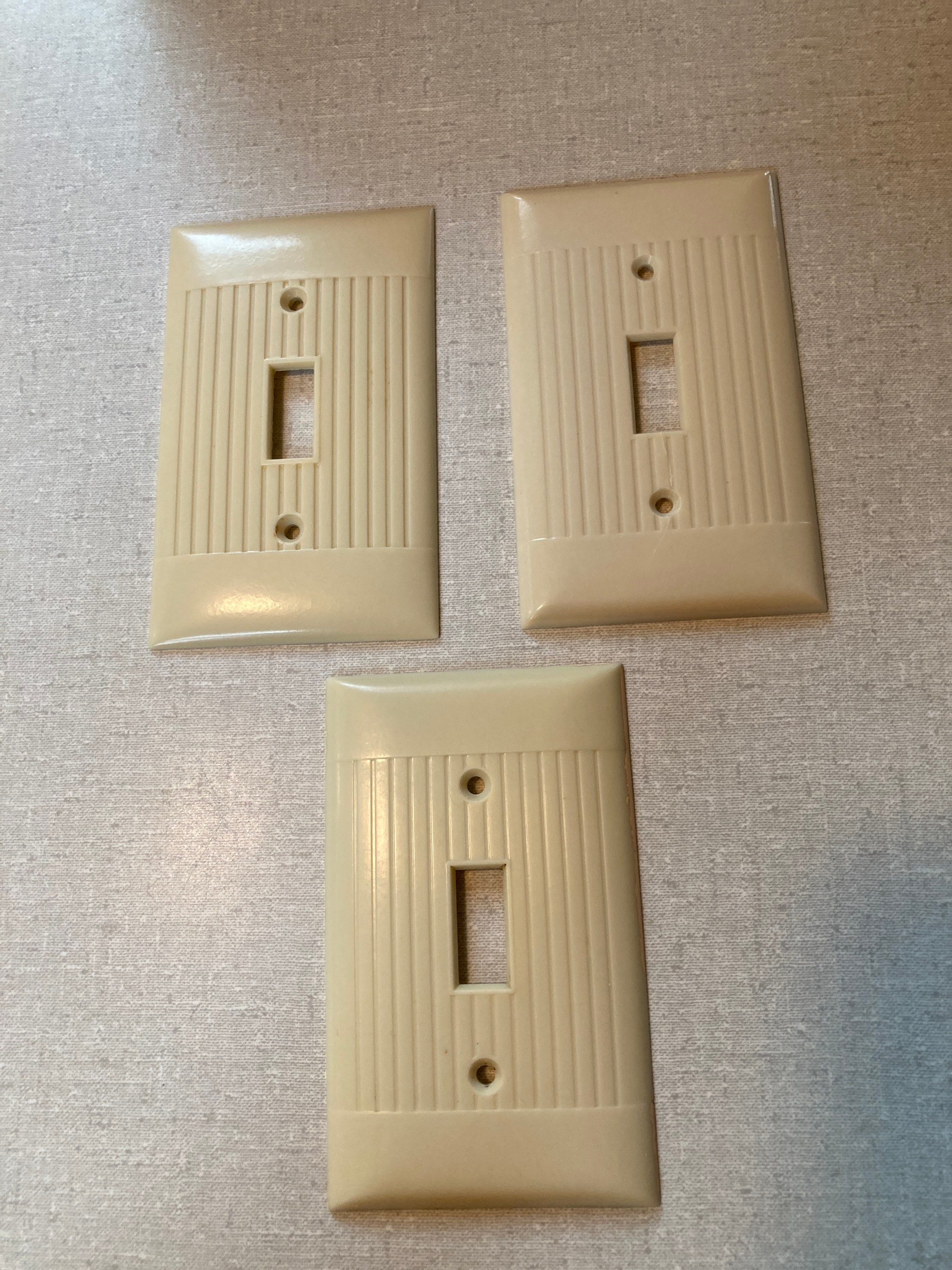 Bakelite Sierra Set of 3 Electrical Switch Plates Vintage Etsy