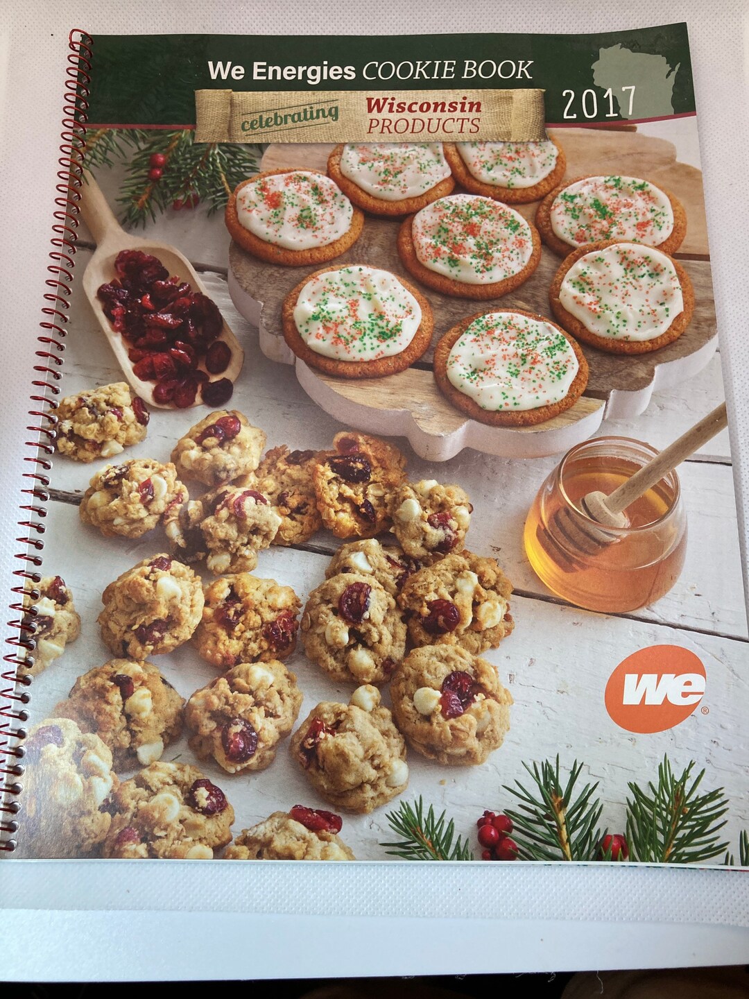 2017, WE Energies, Cookie Book, Featuring Employees, Family Favorite ...