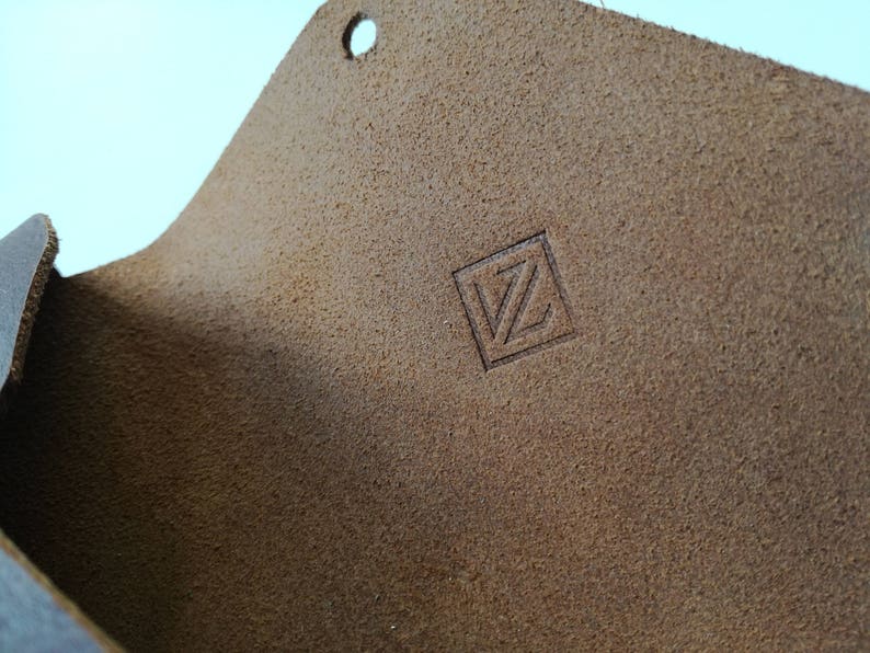 Leather wallet/ card holder image 6