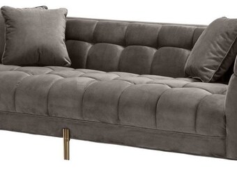 Casa Padrino Luxus Samt Sofa mit 4 Kissen Grau / Messingfarben 231 x 95 x H. 68 cm -