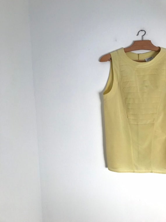 CHANEL vintage lime green back button down sleevel