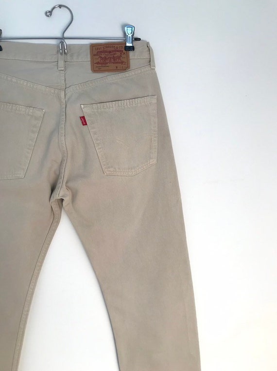 beige 501 levis