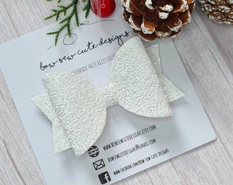 White glitter bows, white bow, girls bow, glitter bow, white matte glitter bow, girls hair bow/ glitter bow/ baby headband/ newborn bow