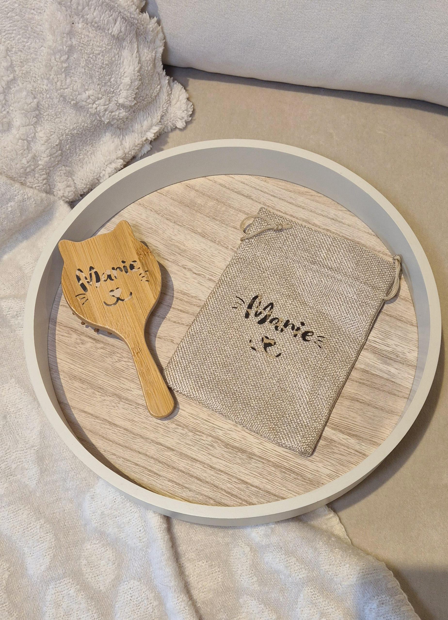 Personalised Wooden Cat Hairbrush – Custom Name Design - Travel Mini Hair Brush - Gift for Her