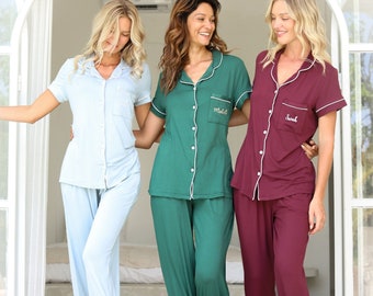 Set of 4 Bridesmaid Pajamas Set Monogrammed, Bridesmaid Proposal Gift, Bridal Pajamas, Matching Pajamas, Bridal Party getting ready, soft PJ