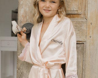Flowergirl Gift Flowergirl Robe Mother of the Bride Gift Bridesmaid Getting Ready Robe | Maid of Honor Gift | Bridal Shower Gift