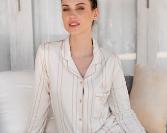 Bridesmaid PJ set | Bridesmaid Gift | Bridesmaid Pajamas set of | Pajama set women | Cream Bridesmaid | Bride PJ | Champagne Bridesmaid robe