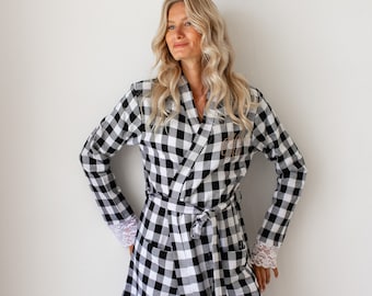 Flannel Bridal Robe Winter Wedding Getting Ready | Mother of the bride gift | Bridal Party Robes | Monogrammed Plaid Robe